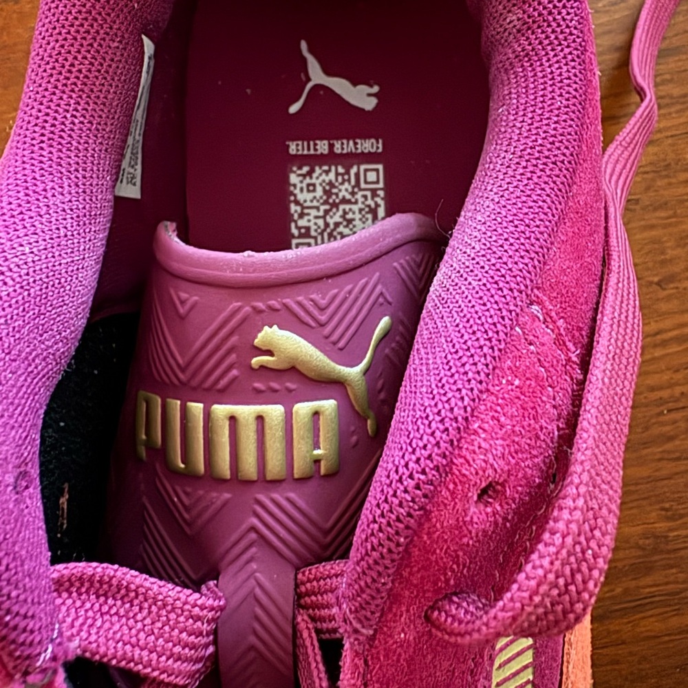 Puma Women's Suede Sneakers in Berry with Orange Stripe - Picture 4 of 6